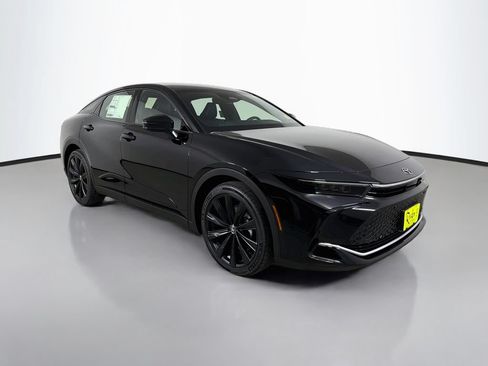New 2026 Toyota Crown AWD/4WD image 3