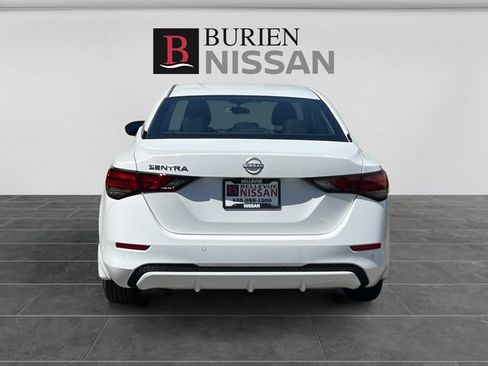 Used 2025 Nissan Sentra S FWD image 4