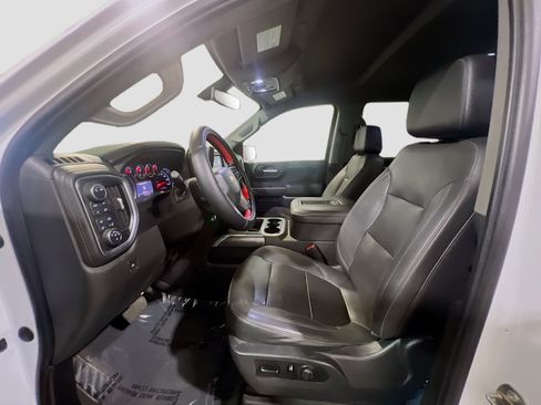 Used 2021 Chevrolet Silverado 1500 LTZ w/ LTZ Convenience Package II AWD/4WD image 14