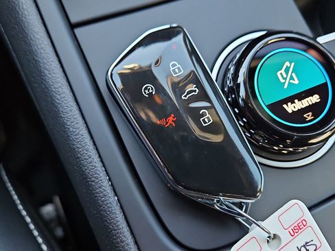 New 2026 Volkswagen Tiguan SE R-Line image 21