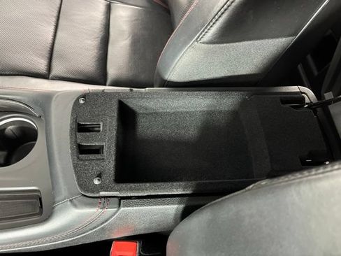 Used 2024 Dodge Durango GT RWD image 30