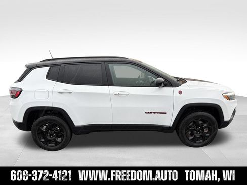 Used 2023 Jeep Compass Trailhawk w/ Trailhawk Elite Group AWD/4WD image 6
