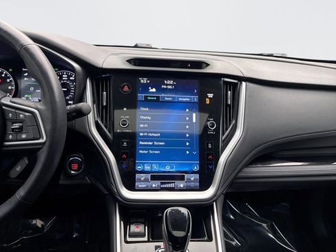 Used 2022 Subaru Outback Limited image 14