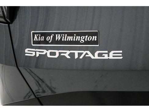 New 2026 Kia Sportage LX image 32