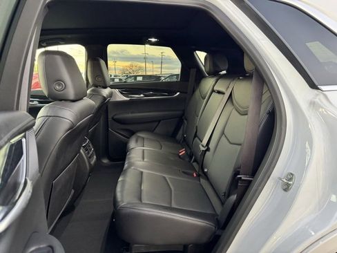 Certified 2024 Cadillac XT5 Premium Luxury w/ LPO, Floor Liner Package image 9