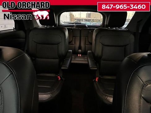 Used 2022 Ford Explorer Limited w/ Class IV Trailer Tow Package image 13