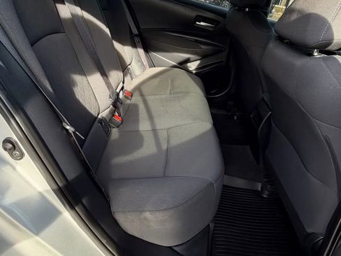 Used 2020 Toyota Corolla LE image 17