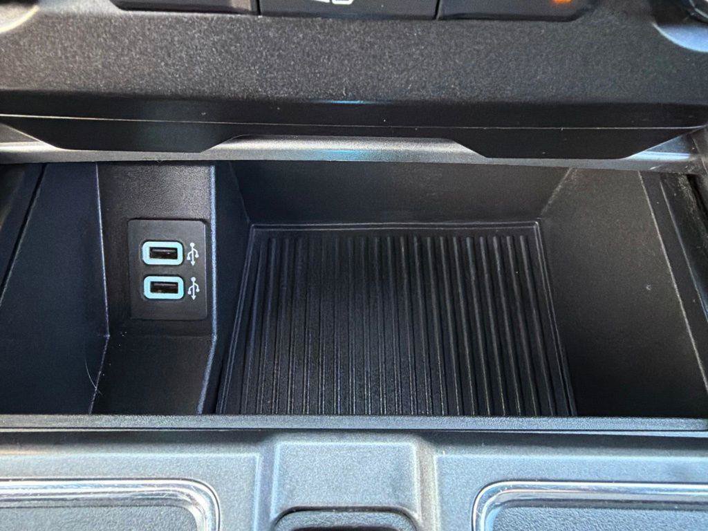 Used 2018 Ford F150 XLT w/ Equipment Group 302A Luxury AWD/4WD image 40