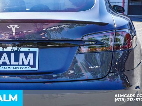 Used 2021 Tesla Model S Plaid image 13