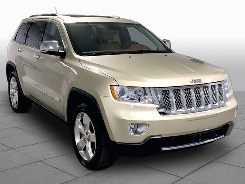 Used 2011 Jeep Grand Cherokee Overland Summit AWD/4WD image 2