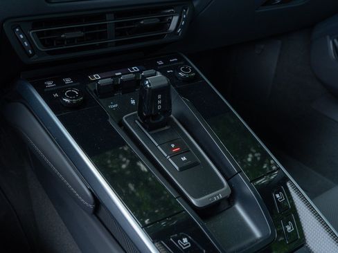 Certified 2022 Porsche 911 Turbo S AWD/4WD image 30