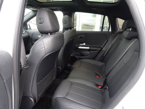 Used 2025 Mercedes-Benz GLA 250 GLA 250 image 15