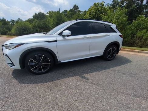 Used 2023 INFINITI QX50 Sport AWD/4WD image 5