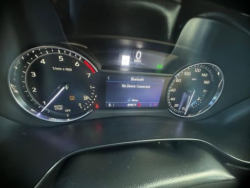 Used 2019 Cadillac XT4 Premium Luxury image 25