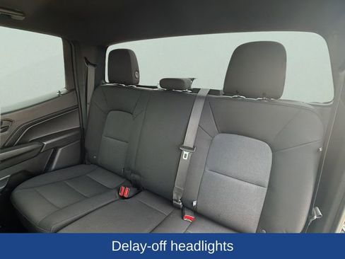 Used 2023 Chevrolet Colorado W/T RWD image 18