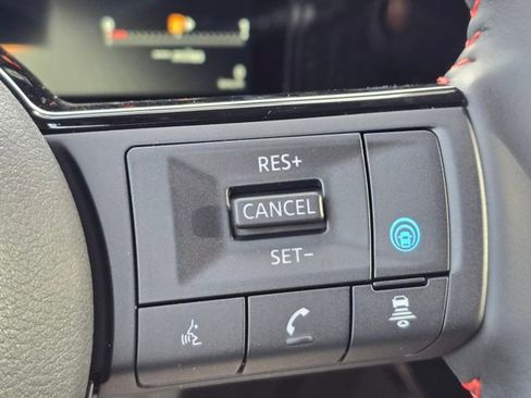 New 2026 Nissan Kicks SR w/ Cold Weather Package image 9