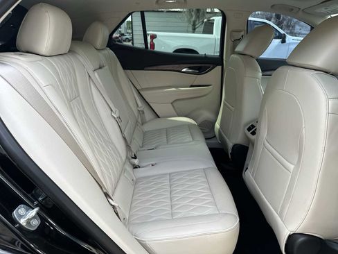 Certified 2021 Buick Envision Avenir w/ Technology Package II AWD/4WD image 19