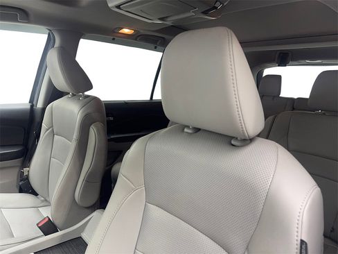 Used 2019 Honda Pilot Elite image 28