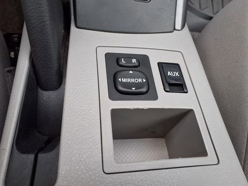 Used 2009 Toyota RAV4 2WD image 15