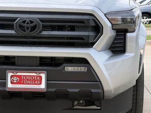 New 2026 Toyota Tacoma SR5 AWD/4WD image 8