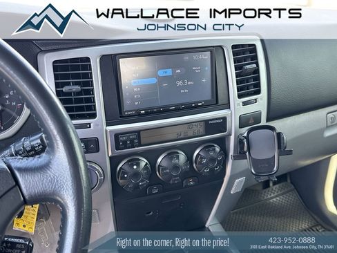 Used 2004 Toyota 4Runner Sport AWD/4WD image 23