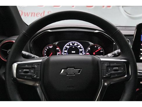 Used 2025 Chevrolet Blazer RS FWD image 14