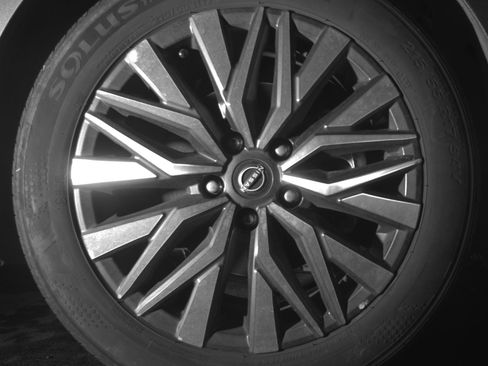 Used 2025 Nissan Altima 2.5 SV FWD image 13