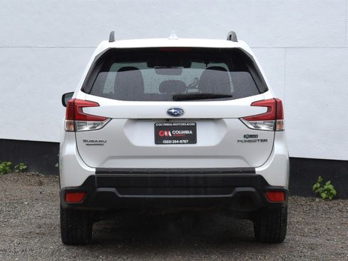 Used 2020 Subaru Forester Premium AWD/4WD image 4