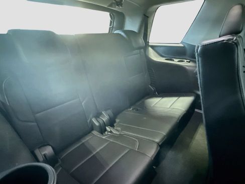 Used 2018 Chevrolet Tahoe LT AWD/4WD image 26