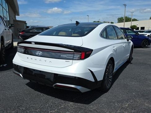 New 2026 Hyundai Sonata Limited FWD image 4