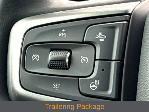 Used 2025 Chevrolet Silverado 1500 LT Trail Boss w/ Convenience Package II AWD/4WD image 11