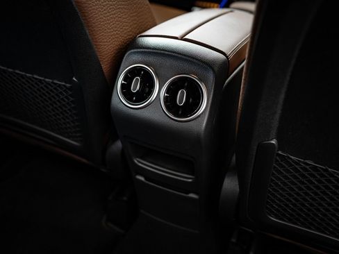 Certified 2023 Mercedes-Benz GLB 250 4MATIC image 34