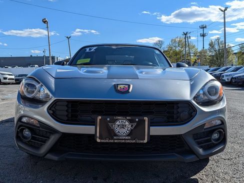 Used 2017 FIAT 124 Spider Abarth RWD image 4