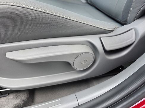 New 2025 Hyundai Elantra Sport image 23