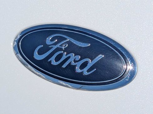 Used 2020 Ford Escape Titanium AWD/4WD image 11
