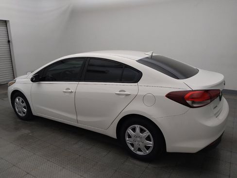 Used 2018 Kia Forte LX FWD image 3