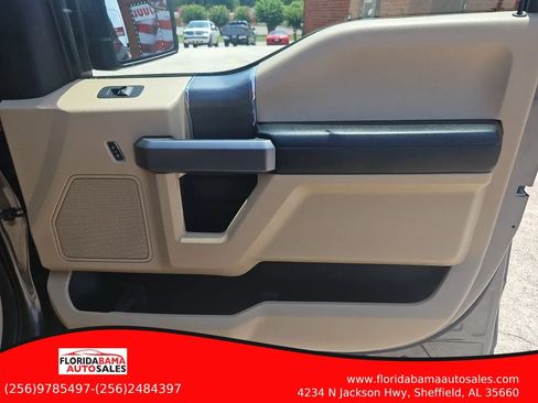 Used 2015 Ford F150 XLT w/ Equipment Group 302A Luxury RWD image 5
