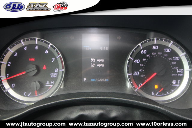 Used 2021 Toyota Highlander LE FWD image 17