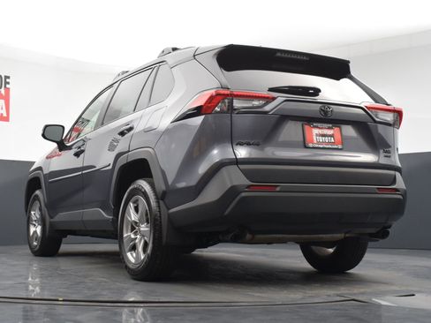 Used 2025 Toyota RAV4 XLE AWD/4WD image 26