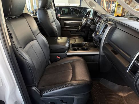 Used 2018 RAM 1500 Sport w/ Sport Premium Group image 12