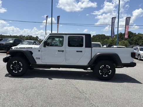 Used 2026 Jeep Gladiator Rubicon AWD/4WD image 22
