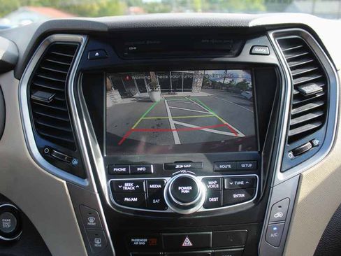 Used 2013 Hyundai Santa Fe Sport w/ Technology Pkg AWD/4WD image 21