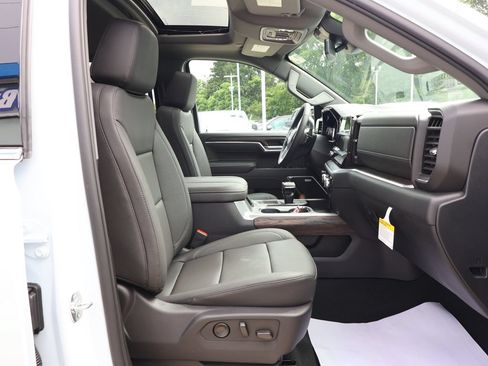 New 2026 GMC Sierra 1500 SLT w/ SLT Convenience Package AWD/4WD image 42