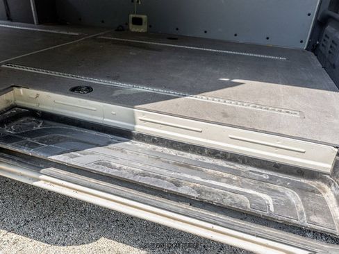 Used 2023 Mercedes-Benz Sprinter 2500 image 93