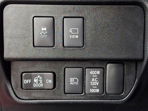 Used 2022 Toyota Tacoma Limited AWD/4WD image 26