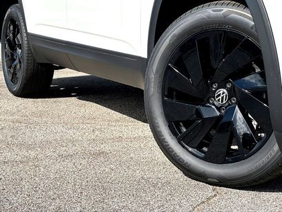 New 2026 Volkswagen Atlas SE