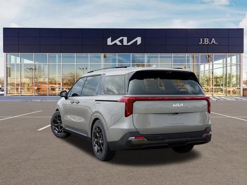 New 2026 Kia Carnival SX Prestige FWD image 4