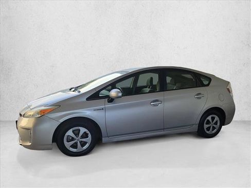 Used 2015 Toyota Prius Three FWD image 7