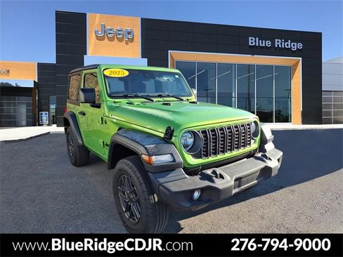 Used 2025 Jeep Wrangler Sport image 1