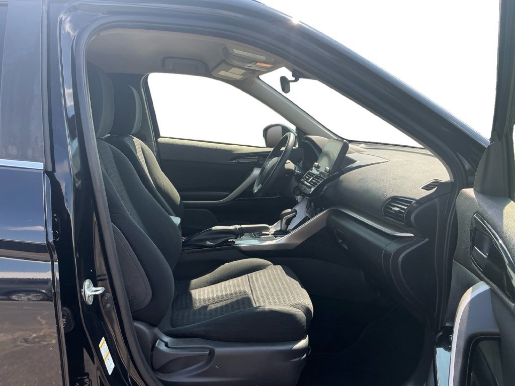 Used 2023 Mitsubishi Eclipse Cross LE AWD/4WD image 22